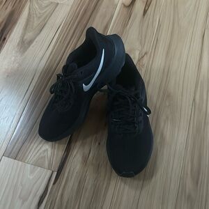 Nike Pegasus 40 Running Shoes